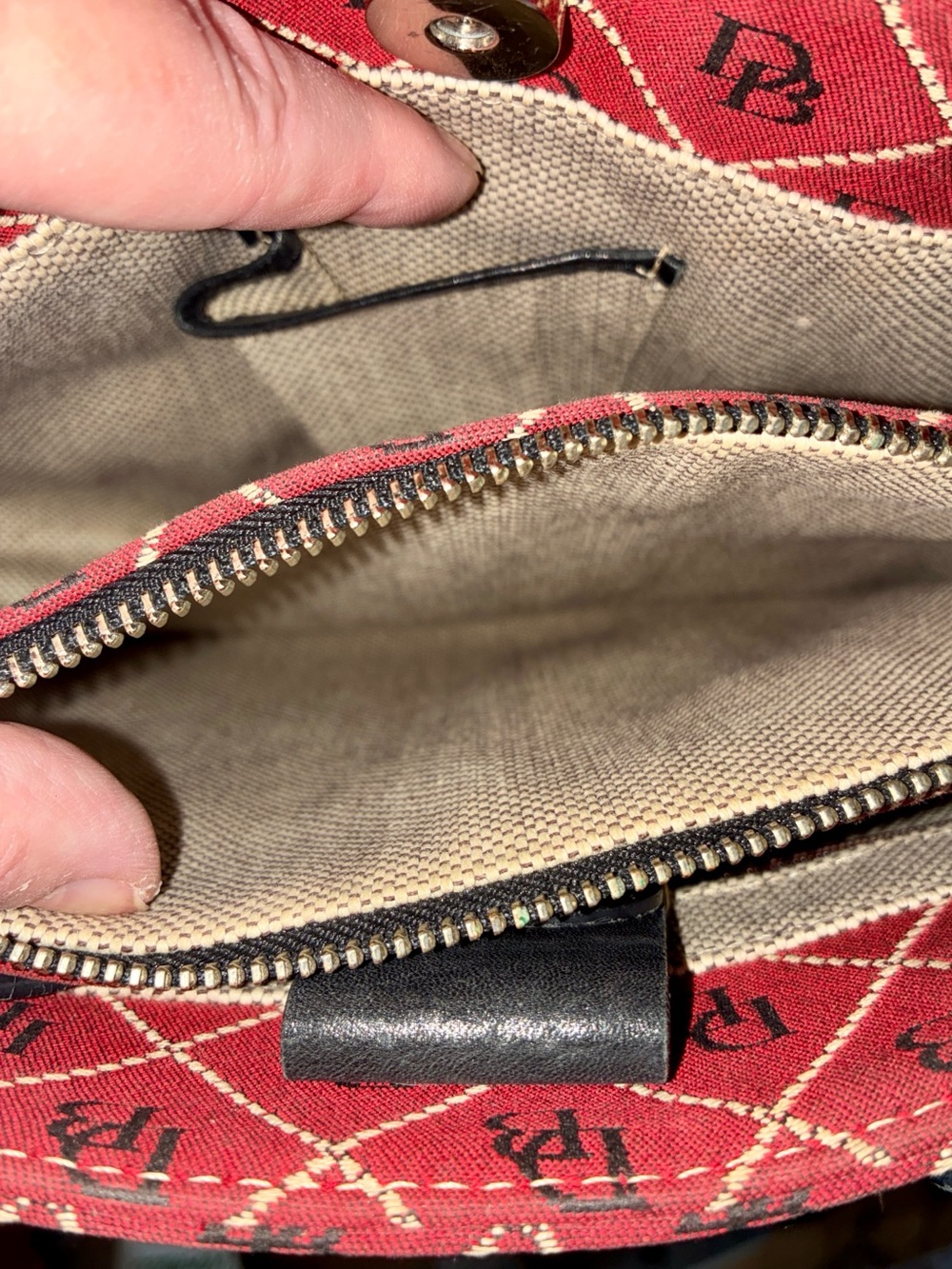 Dooney & Bourke Vintage Quilt Satchel - Picture 8 of 11
